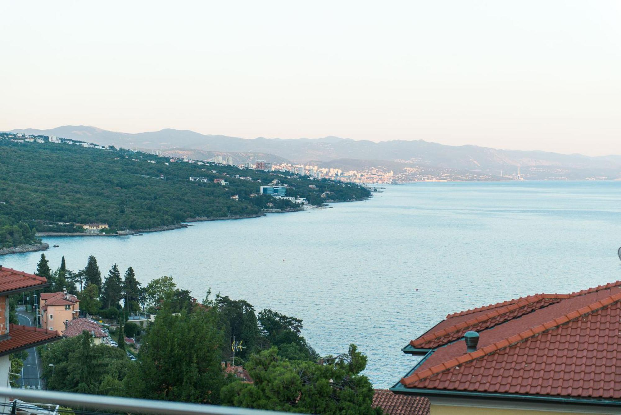 Premium Apartment With Beautiful Sea View, Short Walk To The Sea Opatija Exterior photo